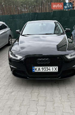 Седан Audi A4 2015 в 