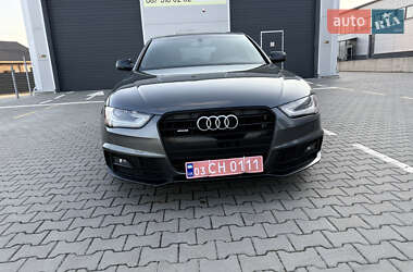 Седан Audi A4 2016 в 