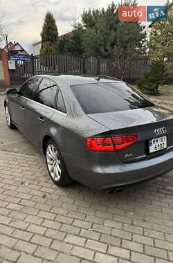 Седан Audi A4 2012 в 