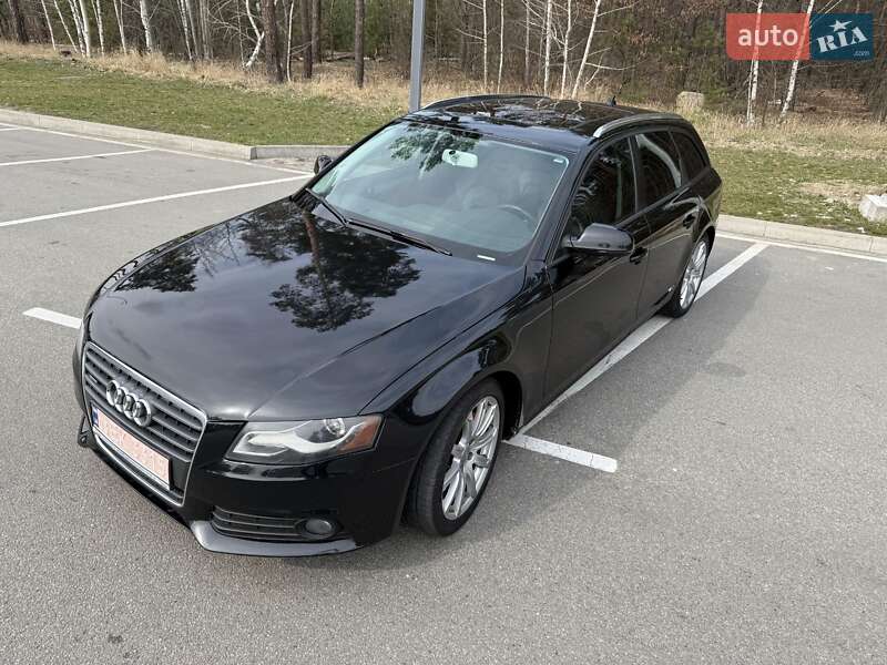 Универсал Audi A4 2010 в Киеве