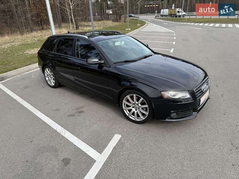 Универсал Audi A4 2010 в Киеве