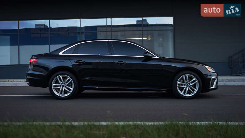 Седан Audi A4 2020 в Львові