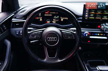 Седан Audi A4 2020 в 