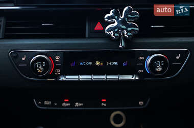 Седан Audi A4 2020 в 