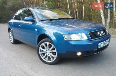 Седан Audi A4 2002 в 