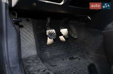 Седан Audi A4 1996 в Обухове