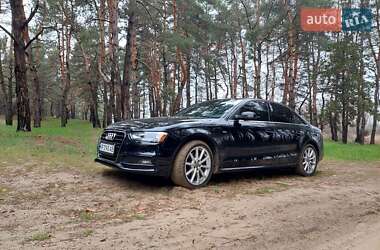 Седан Audi A4 2013 в 