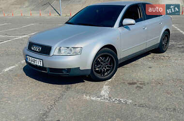 Седан Audi A4 2002 в Києві