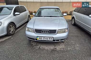 Седан Audi A4 1997 в Виннице