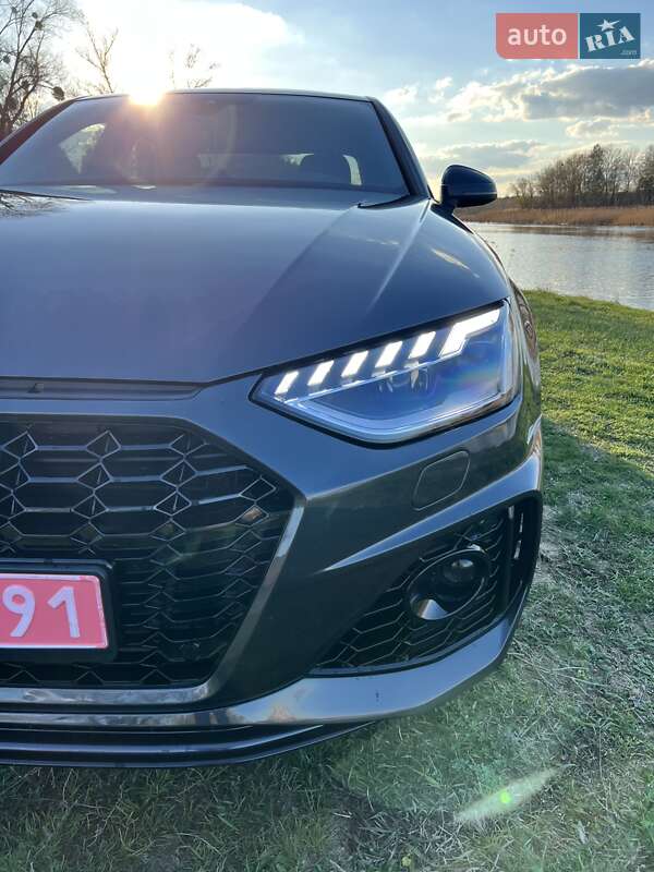 Седан Audi A4 2019 в Полтаві