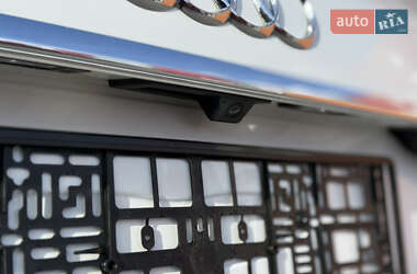 Седан Audi A4 2020 в 