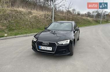 Седан Audi A4 2016 в 
