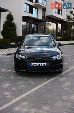 Седан Audi A4 2016 в 