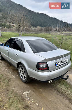 Седан Audi A4 1999 в 