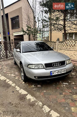 Седан Audi A4 1999 в 