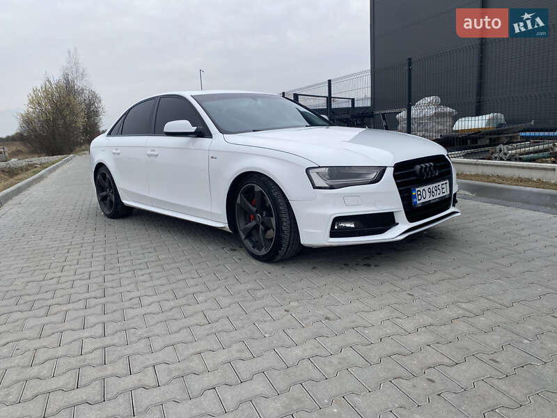 Седан Audi A4 2013 в 