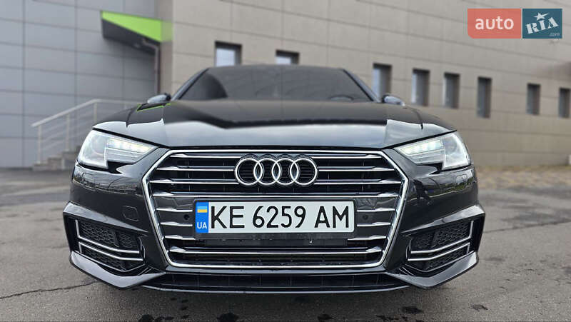 Седан Audi A4 2018 в Кривом Роге