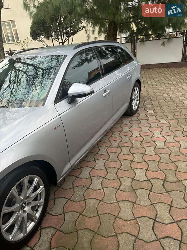 Универсал Audi A4 2017 в Черновцах