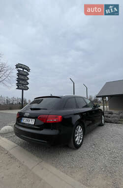 Универсал Audi A4 2012 в 