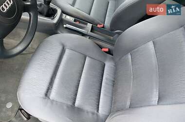 Универсал Audi A4 1999 в 