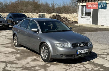 Седан Audi A4 2001 в 