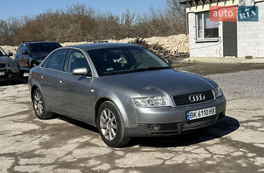 Седан Audi A4 2001 в 