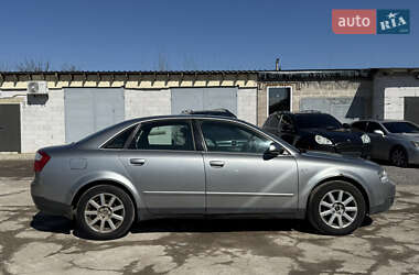 Седан Audi A4 2001 в 