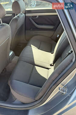 Седан Audi A4 2001 в 