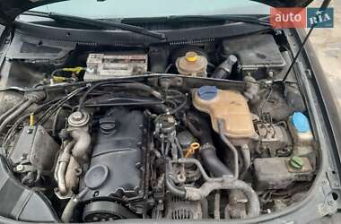 Універсал Audi A4 2000 в 