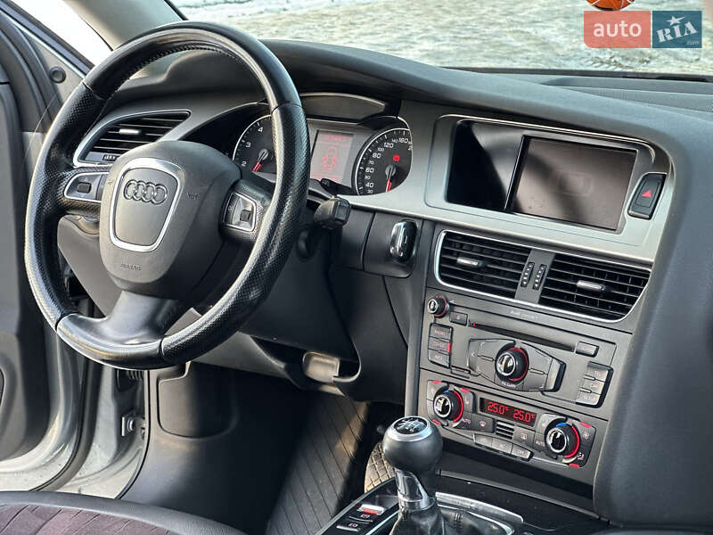Седан Audi A4 2008 в Виннице