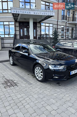 Седан Audi A4 2013 в 