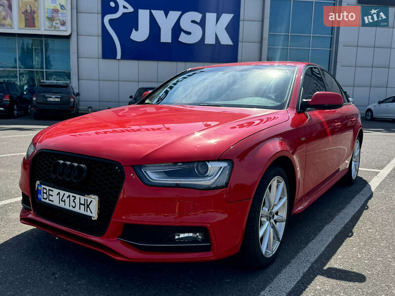 Седан Audi A4 2015 в 