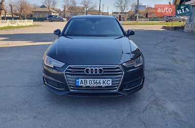Седан Audi A4 2019 в 