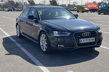 Седан Audi A4 2013 в 