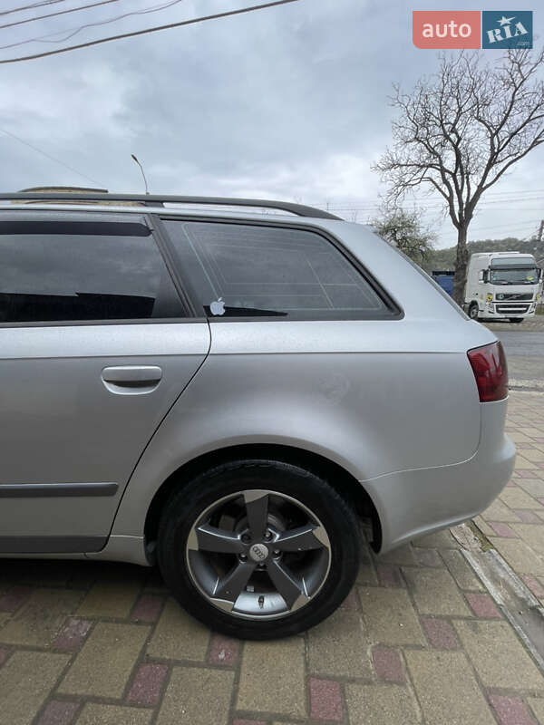 Универсал Audi A4 2005 в Тячеве
