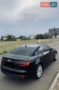Седан Audi A4 2016 в 