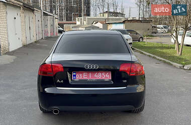 Седан Audi A4 2006 в 
