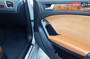 Седан Audi A4 2012 в 