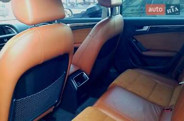 Седан Audi A4 2012 в 