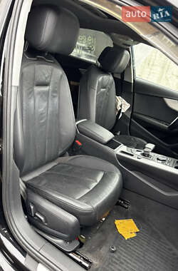 Седан Audi A4 2017 в 