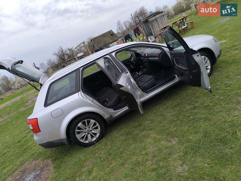 Универсал Audi A4 2002 в 