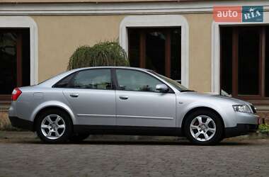 Седан Audi A4 2003 в 