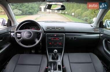 Седан Audi A4 2003 в 