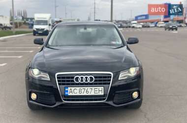 Седан Audi A4 2012 в 