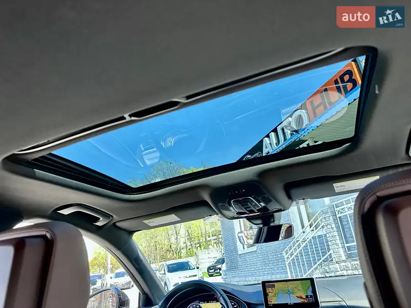 Седан Audi A4 2016 в 