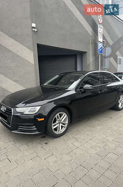 Седан Audi A4 2016 в 