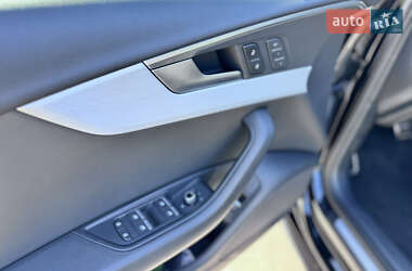 Седан Audi A4 2021 в 