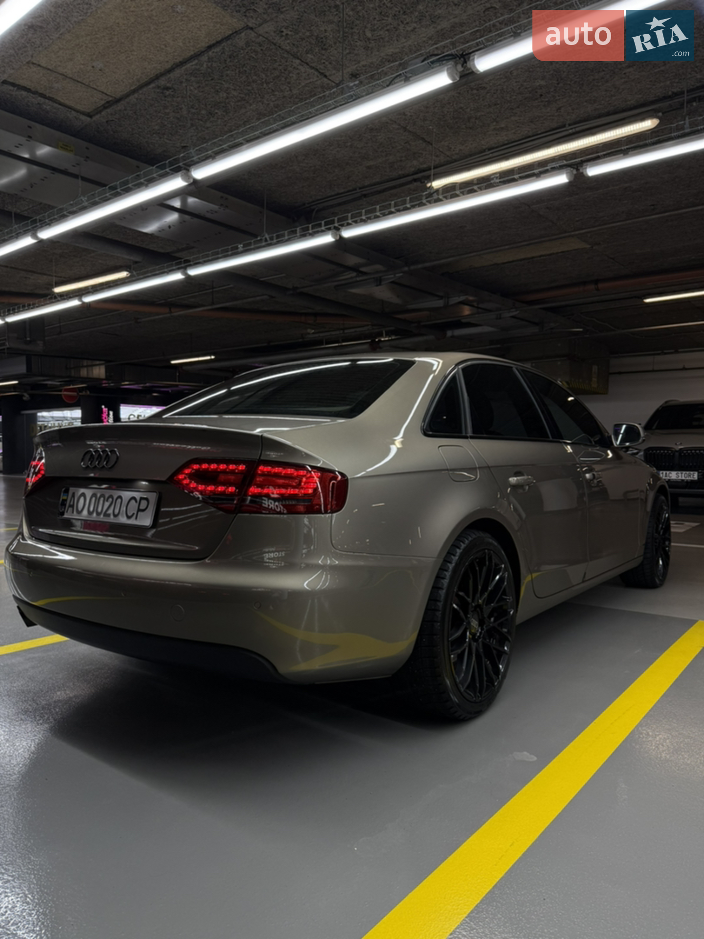 2010 Audi A4 - мініатюра 11