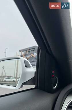 Седан Audi A4 2011 в 