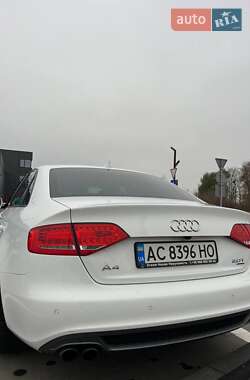 Седан Audi A4 2011 в 